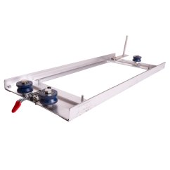 Prípravok na drôtovanie a napínanie drôtika v rámčeku