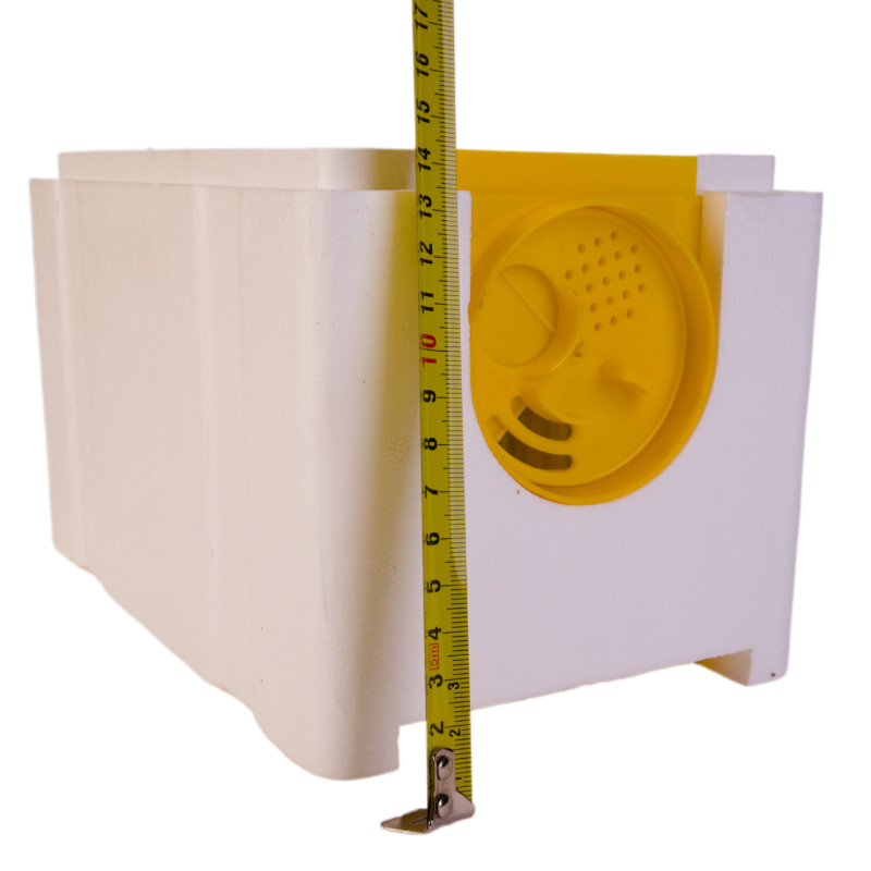 Včelí oplodniak, 4-plástový, polystyrénový, AB002