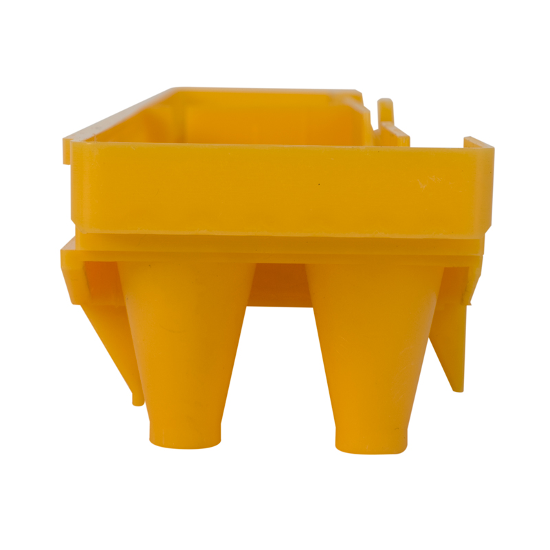 Česnový pylochyt s drôtikovým prelezom