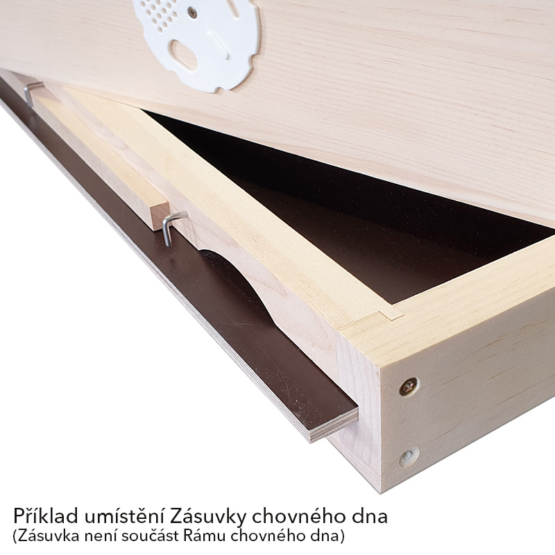 Zásuvka do chovného dna plná B10