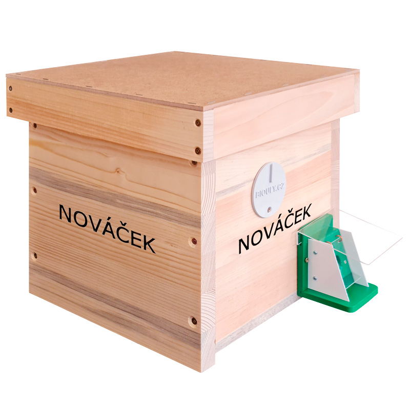 Čmelín samostatný, základná búdka pre čmeliaky, Borovica hladká (vejmutovka)