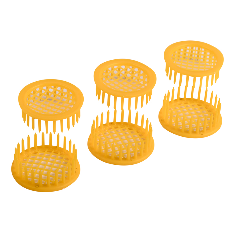 Plastová poklopka na odchyt matiek