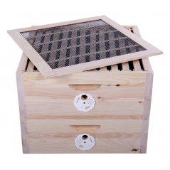 Materská mriežka v ráme pre včelí úľ 39x24 a 39x17