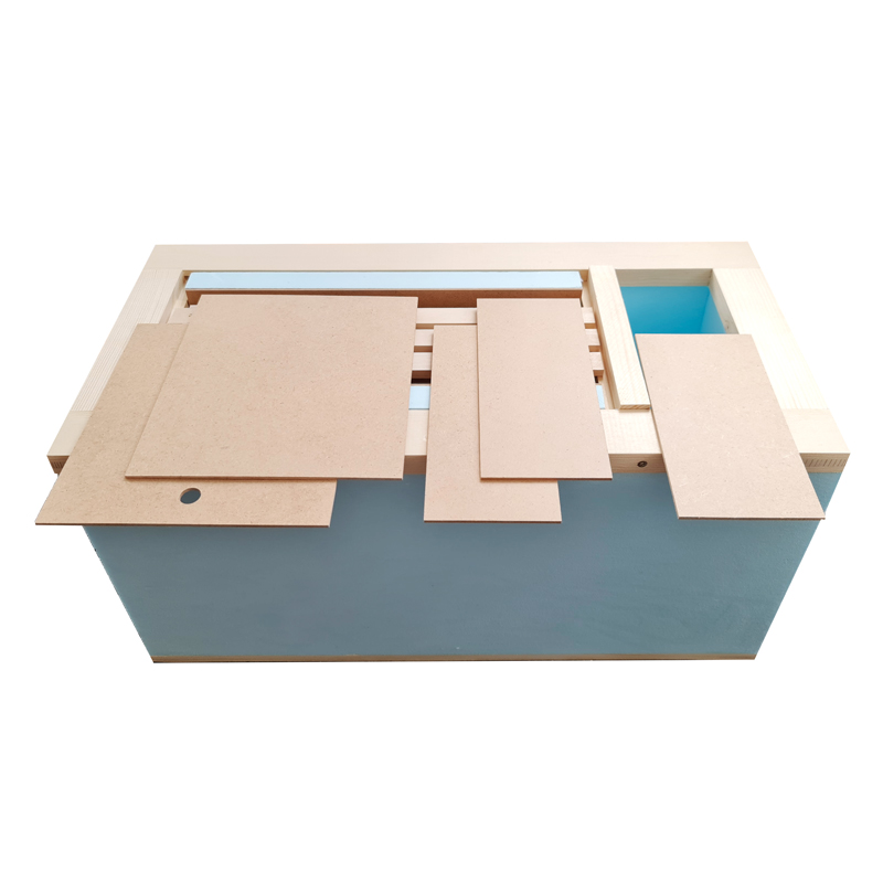 Plemenáč E10, styrodur