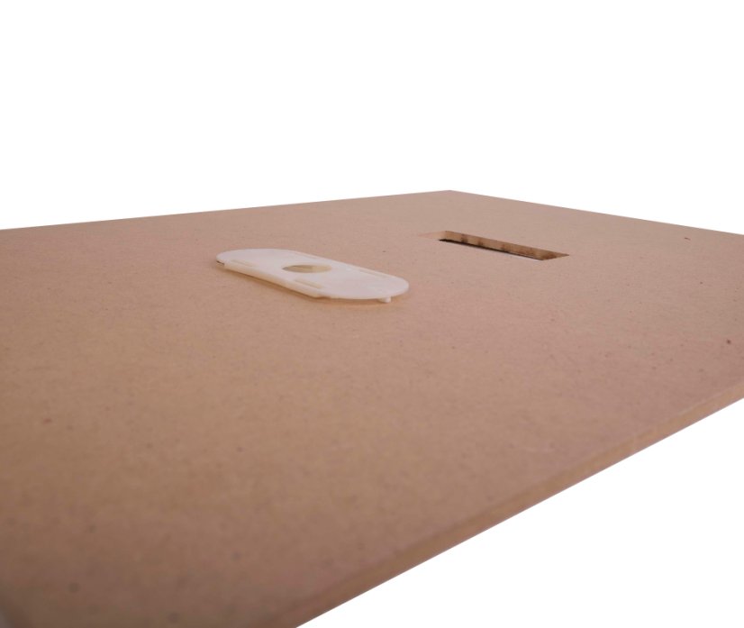 Včelí výkluz malý, obdélník 110 x 42 mm