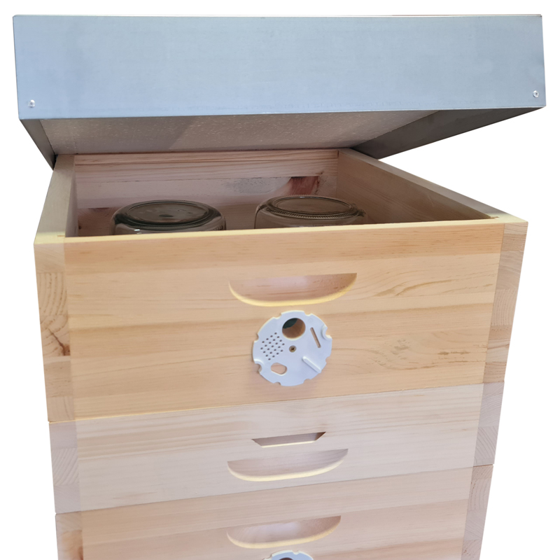 Difúzne protiplesňové kŕmiace veko, 2 otvory, B10