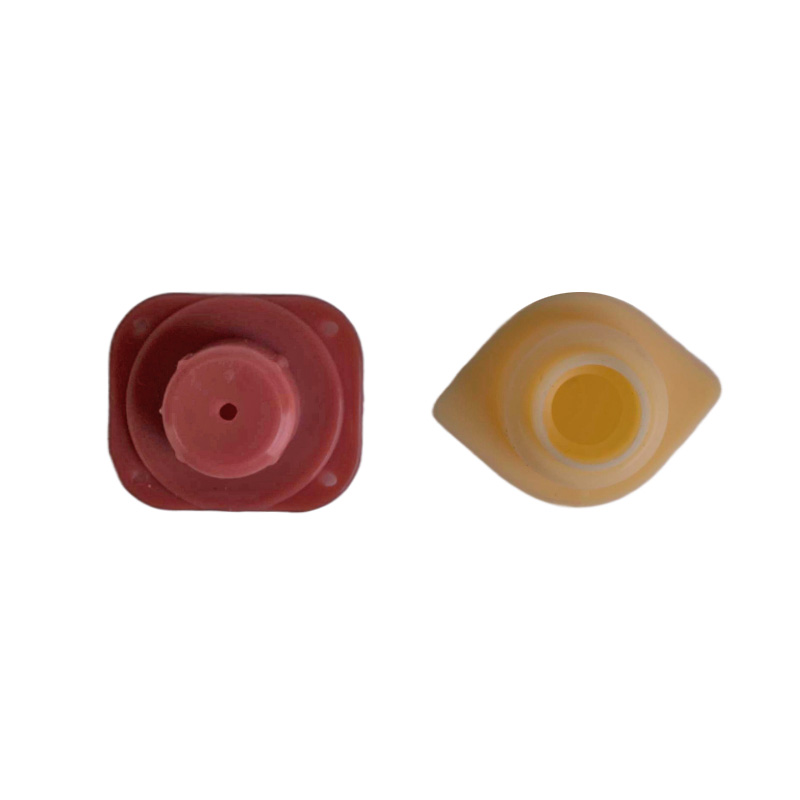 APIMAT - přelarvovací systém pro chov matek