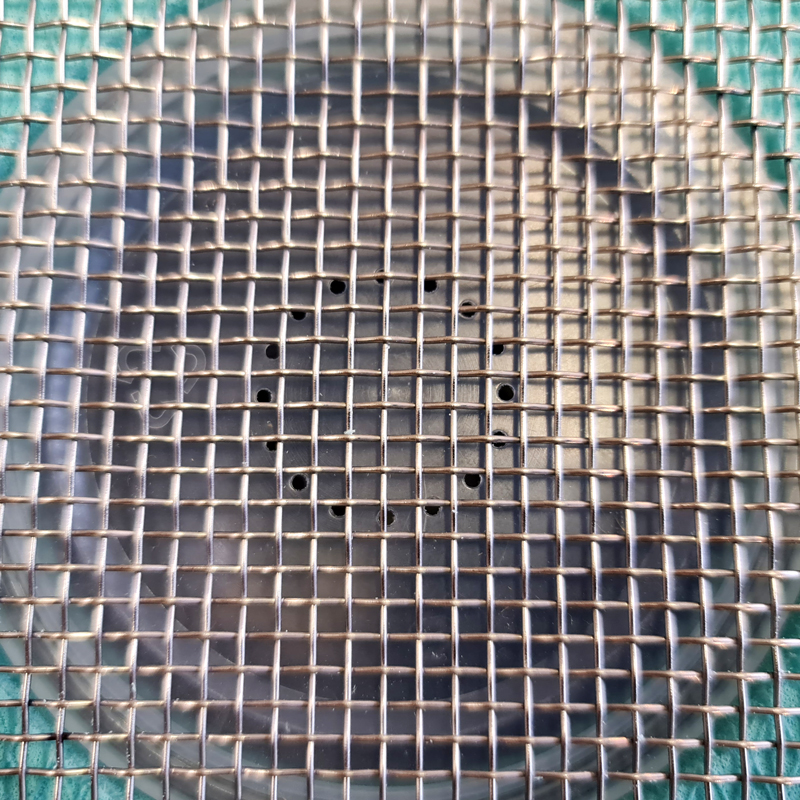 Difuzní protiplísňové krmící víko, 1 otvor, Langstroth