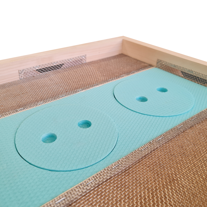 Difúzne protiplesňové kŕmiace veko, 2 otvory, B10