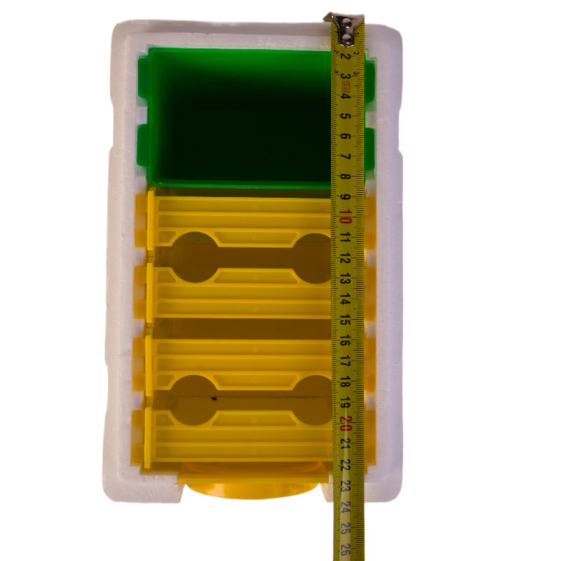 Včelí oplodniak, 4-plástový, polystyrénový, AB002