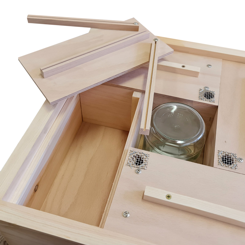 Drevený oplodniačik pre 4 matky - INOVOVANÝ, 485 x 485 mm, Borovica hladká (vejmutovka)